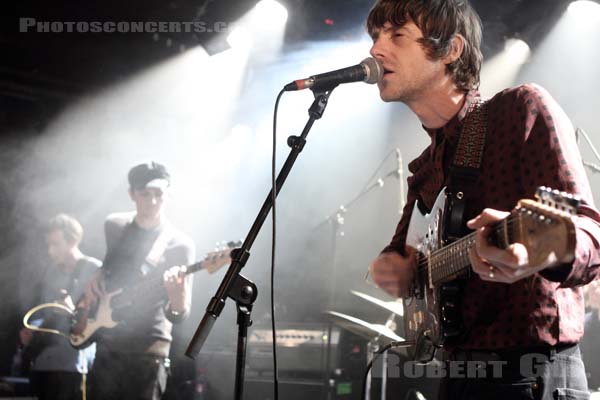 WHITE FENCE - 2013-12-03 - PARIS - La Maroquinerie - 